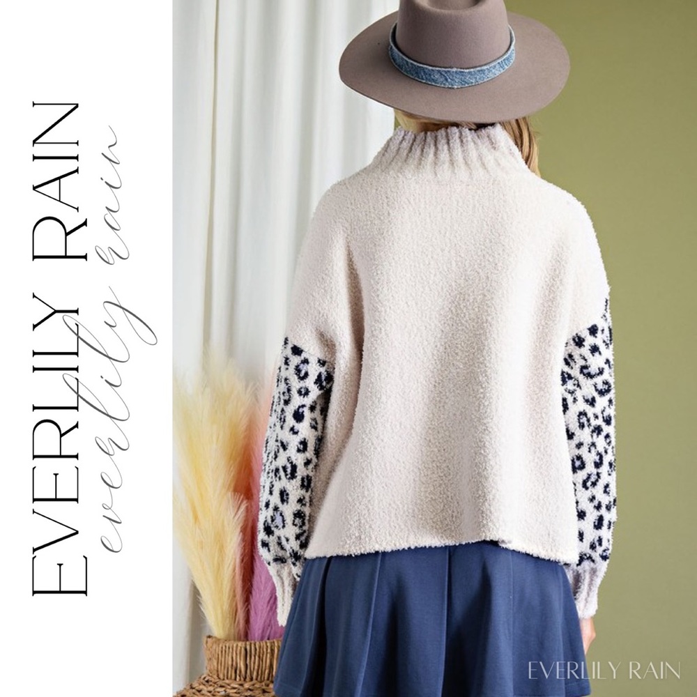 Soft Fleece Mock Neck Sweater - Picture 9 of 13